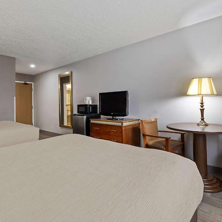 Quality Inn Near Monument Health Rapid City Hospital Exterior foto