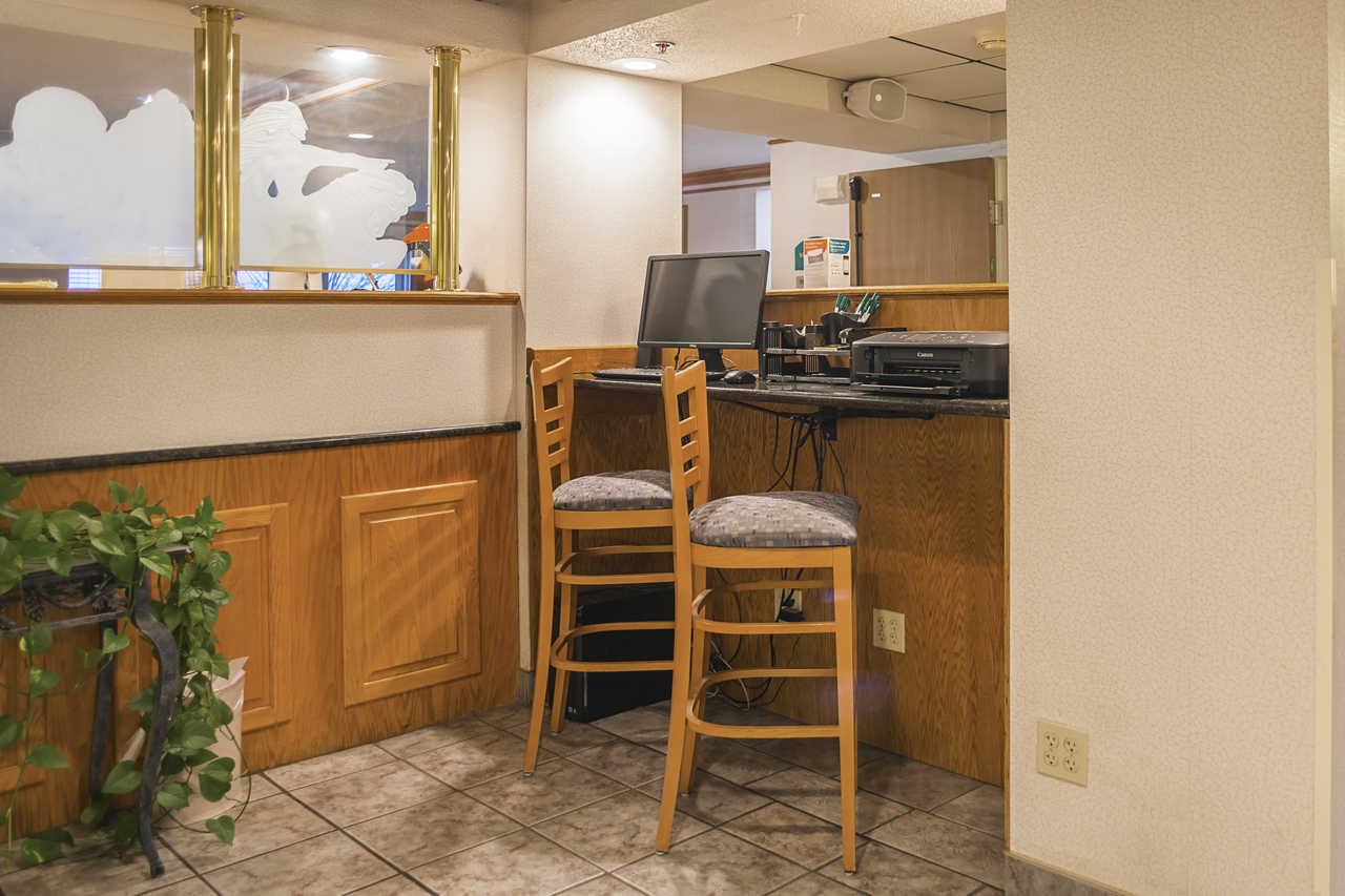 Quality Inn Near Monument Health Rapid City Hospital Exterior foto